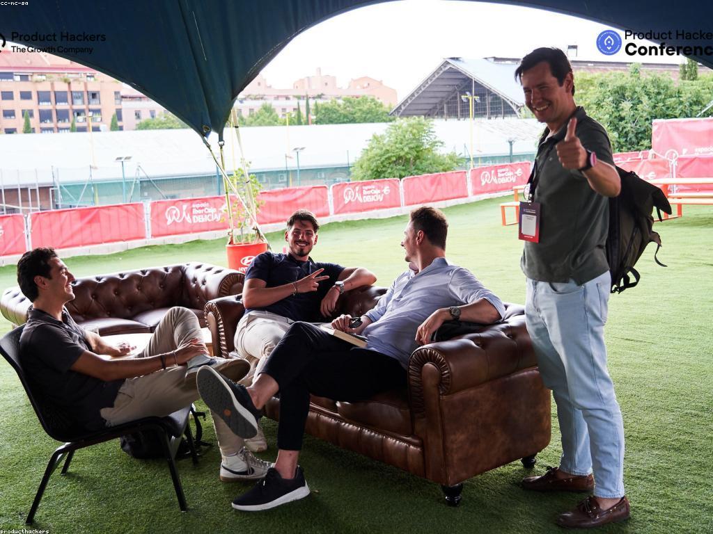 ការប្រឹក្សាសម្រាប់កម្មវិធីសម្ព័ន្ធ